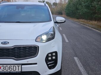 KIA Sportage 2.0 CRDi GT Line - 6