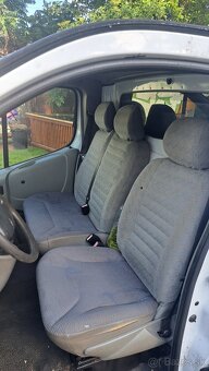Renault Trafic 1.9dci 100k - 6