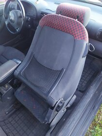 Rozpredám interiér Audi A3 8L , 3.dverove - 6