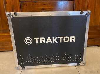 Native Instruments Traktor Kontrol S4 MK3 FC Dj Kufor - 6