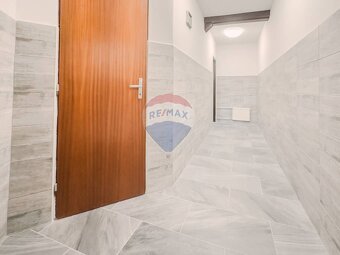 Open space-ateliér-showroom | Horná- Banská Bystrica - 6