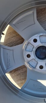 Predám originál Škoda Paget Aero R17 elektrony,5x112 /7Jx17 - 6