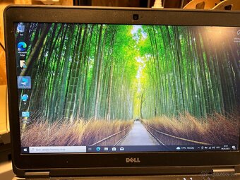 Dell Latitude E7440 - 6