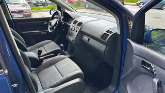 TOURAN 1.6 mpi 75kw - 6