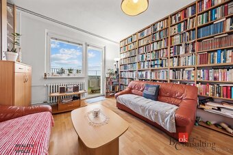 Svetlý 4-izbový byt s lodžiou a krásnym výhľadom – ideálne b - 6
