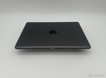 iPad 10.2" 9th Generation 64GB Wi-Fi Space Gray - 6