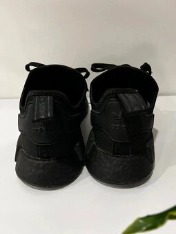 Botasky Adidas NMD_R1 - 6