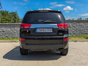 Peugeot 4007 2.2 HDi Allure 115kW DCS, A6, 7-miestne - 6