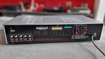 AKAI AM U2 - 6