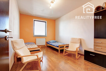 Na predaj: 3 izbový byt 65 m² , Rohovce, okres. Dun. Streda - 6