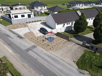 Skolaudované novostavby 4-izbových rodinných domov, Rakoľuby - 6