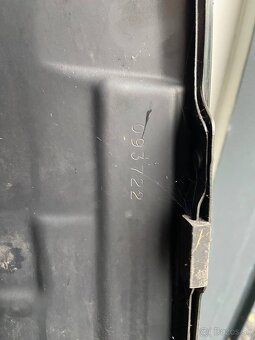 BMW E60/E61 Kapota - 6