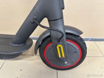 Predám zánovná kolobežka XIAOMI pro 2, nájazd 125km - 6