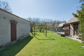 Na predaj 3 izbový rodinný dom, prístavba, garáž, pozemok 72 - 6