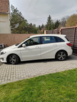 Mercedes-Benz B - 6