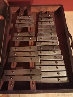 Starožitný xylofón - 6