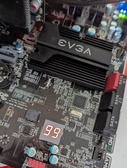 EVGA Z68 Sli 130-SB-E685 - 6