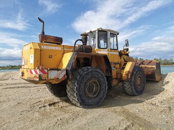 Liebherr L551 kolesový nakladač - 6