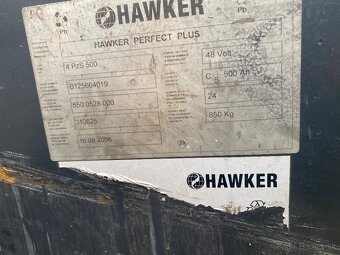 Bedňa z bateriek z VZV - 6