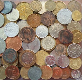 mince staré mix po 115 kusov - mince novšie mix po 230 kusov - 6