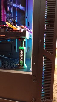 Predam-Herný PC/GeForce GTX 1070/GAMING/Ryzen 5 3500X/6jadro - 6