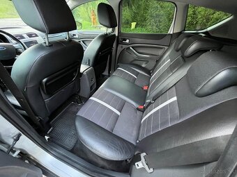 Ford Kuga - 6