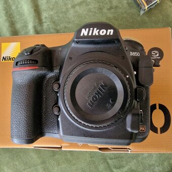 Nikon D850 - 6