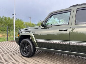 Jeep Commander Jeep Commander 3.0 CRD V6 Limited A/T - 6