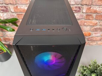 Ryzen 7 3800XT\16GB\RTX 3060\SSD\650W Zdro - 6