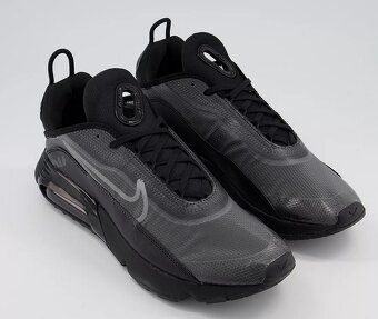 NIKE Air Max 2090 veľ. EUR 39 - 6
