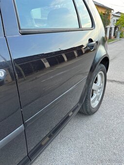 Volkswagen Golf 4 1.6 74kw - 6