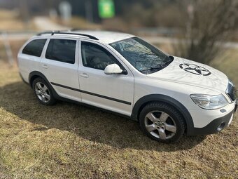Škoda Octavia 2 scout rv2011 - 6