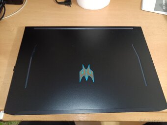 Acer predator helios 300 - 6