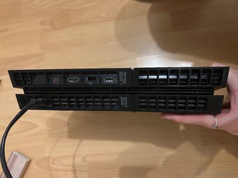 SONY PS4- konzola - 6