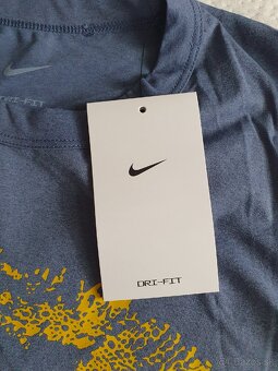 Tričko Nike Dri-Fit Chameleón - 6