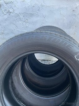 Letné gumy Bridgestone 235-60 R18 - 6