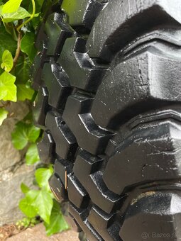 Suzuki Samurai Kolesá 205/70 R15 - 6