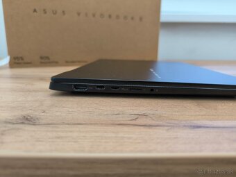 ASUS VIVOBOOK S14 OLED RYZEN 7 8845HS /Radeon 780M/16GB/ 1TB - 6