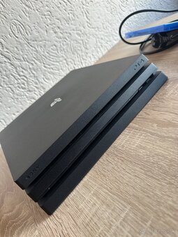 🎮 Ps4 Pro 1TB TOP stav - 6