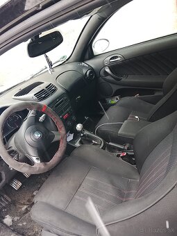 Predám alfa Romeo Q2 1.9 JTD 110 kw - 6