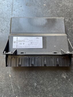 fiesta diely interieru - 6