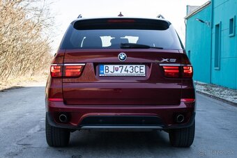 BMW X5 xDrive30d, 180 kW (2010) - 6