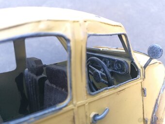 Predám starožitné plechové auto VW Beetle - 6