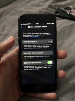 iPhone 8 64GB 100% batéria - 6