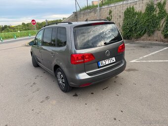 Prodam VW Touran 1T3, 7 mist, spolehliva motorizace 1.6Tdi 7 - 6