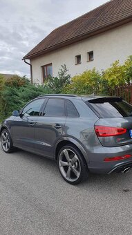 AUDI RSQ3 - 6