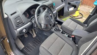 Vw sharan 103kw, 277tis. - 6