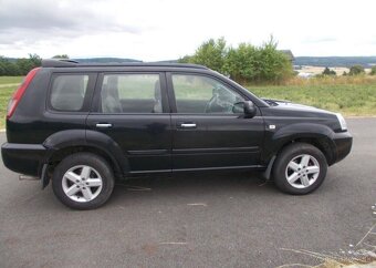 Nissan X-Trail 2,2 DCI 100KW 4X4 nafta manuál 100 kw - 6
