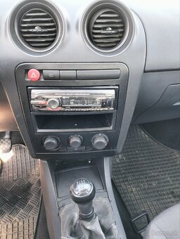 Seat ibiza 1,2 r.v2005 - 6