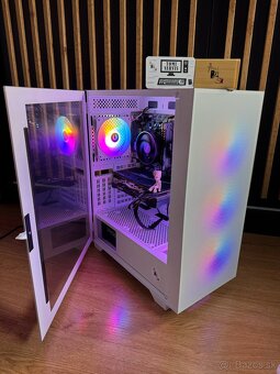 Herný PC/5700 XT 8GB/R5 5600X/ 32GB RAM/ - 6